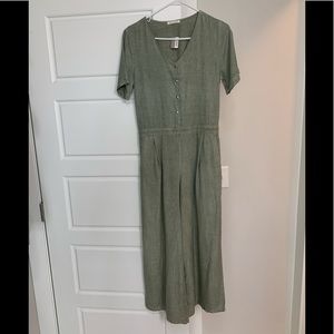 Green wide leg Jumper - Tea n Rose - NWT